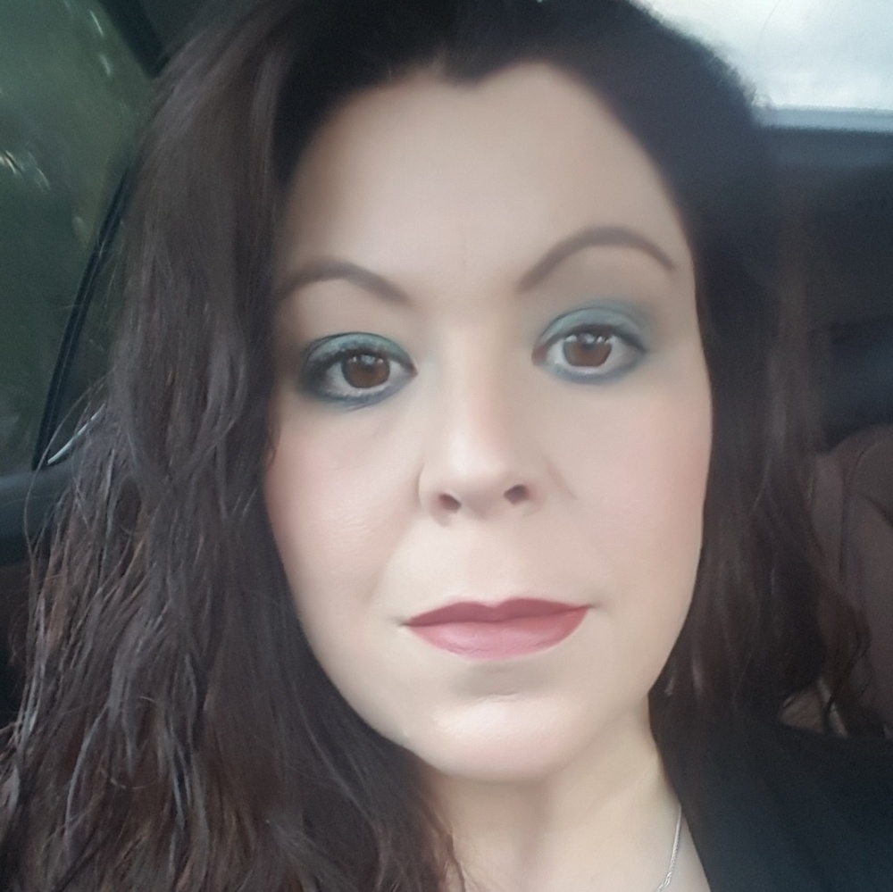 Meet your Posher, Kelli